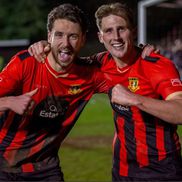 Bucuria jucătorilor de la Sittinbourne după calificarea în turul 5 al FA Trophy / Foto: X Sittinbourne FC