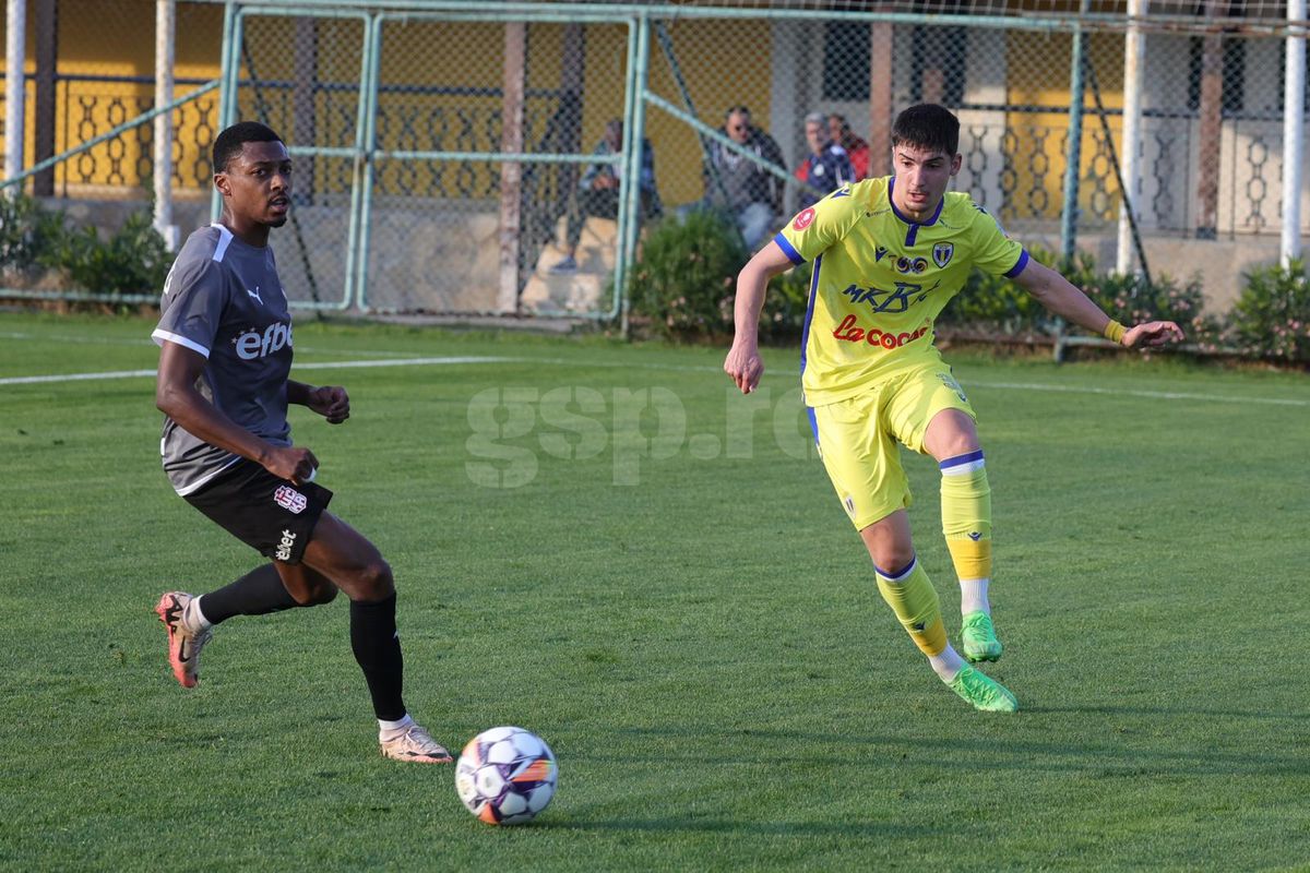 Imagini din CSKA 1948 - Petrolul, meci amical disputat în Antalya