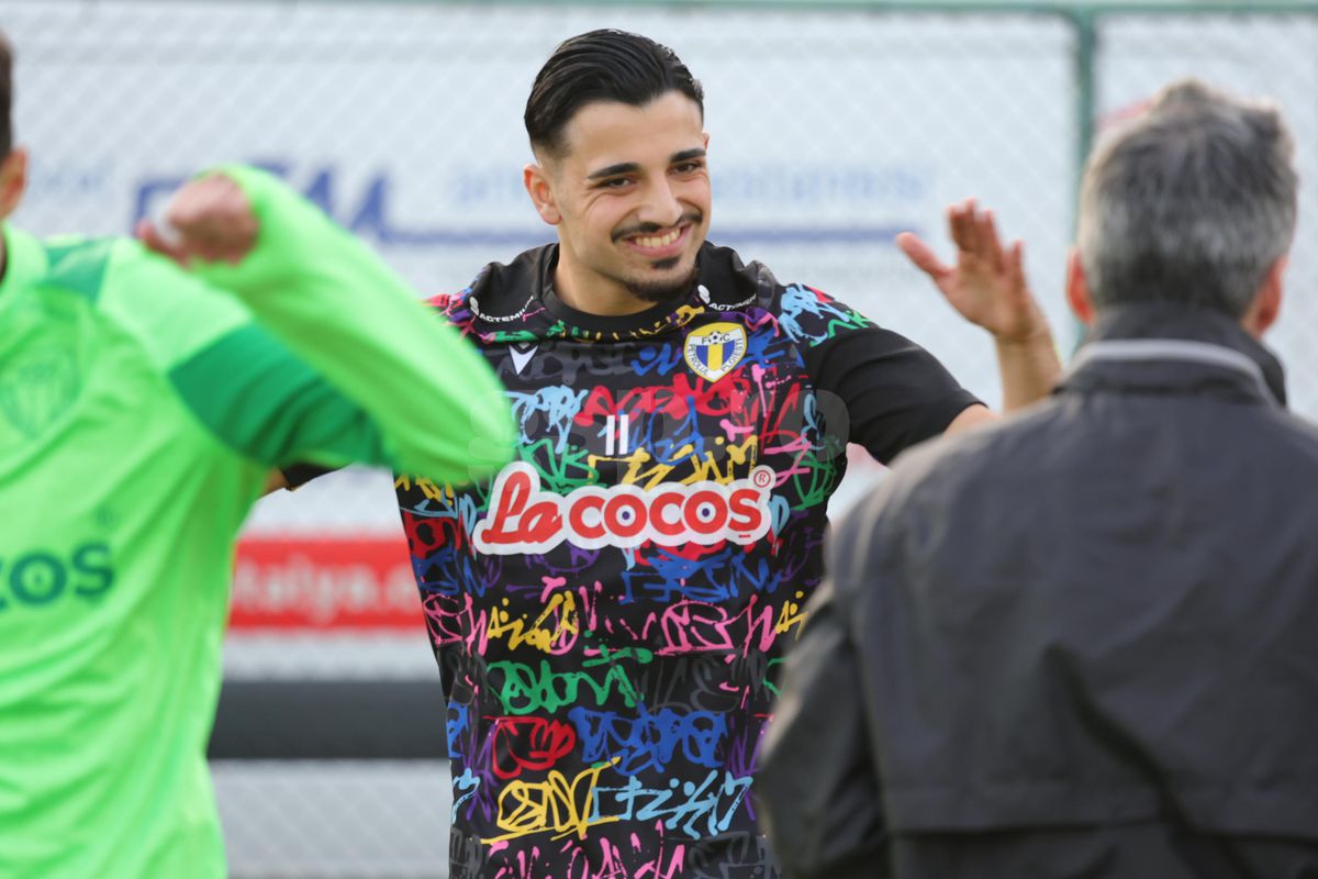 CSKA 1948 - Petrolul: 5 goluri în al doilea amical al echipei lui Mutu » Contribuție la debut pentru vârful din Turcia