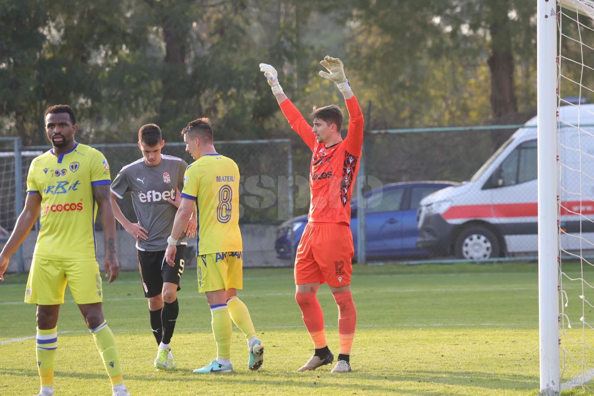 CSKA 1948 - Petrolul: 5 goluri în al doilea amical al echipei lui Mutu » Contribuție la debut pentru vârful din Turcia