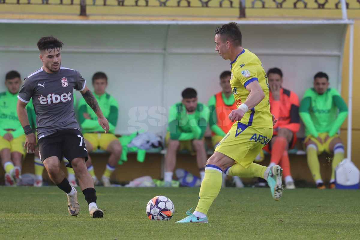 CSKA 1948 - Petrolul: 5 goluri în al doilea amical al echipei lui Mutu » Contribuție la debut pentru vârful din Turcia