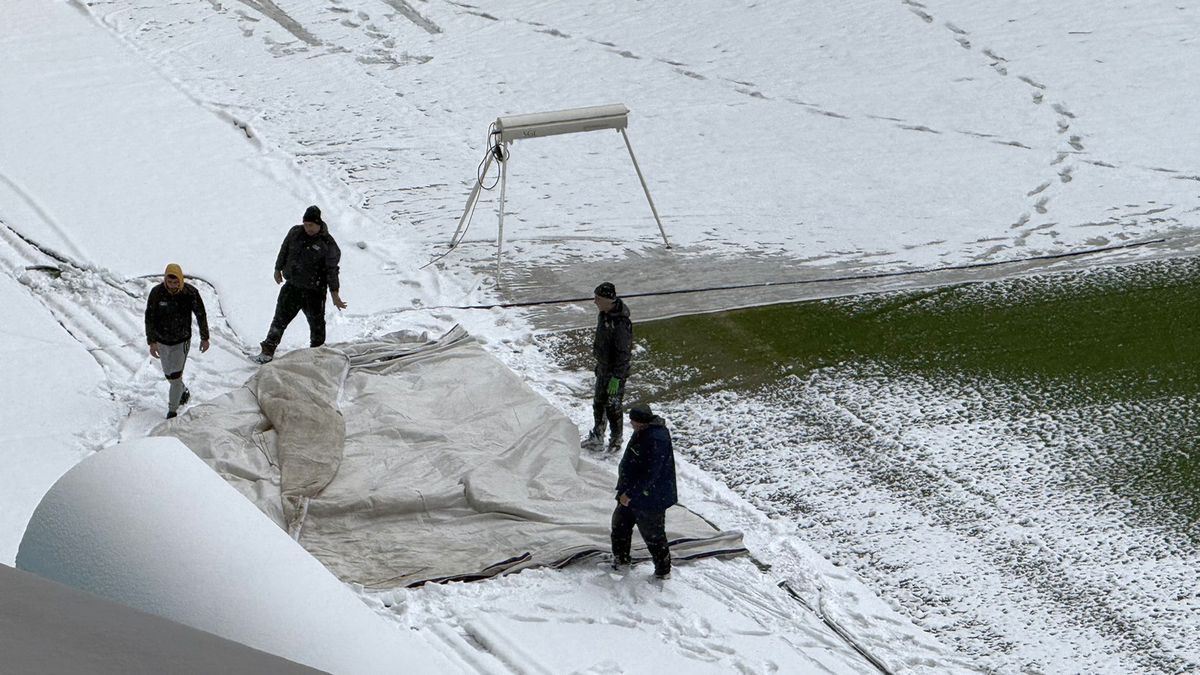 Cum arată Arena Națională după 12 ore de ninsoare! GSP a fost pe cel mai mare stadion al țării cu o săptămână înaintea primului meci oficial din 2026
