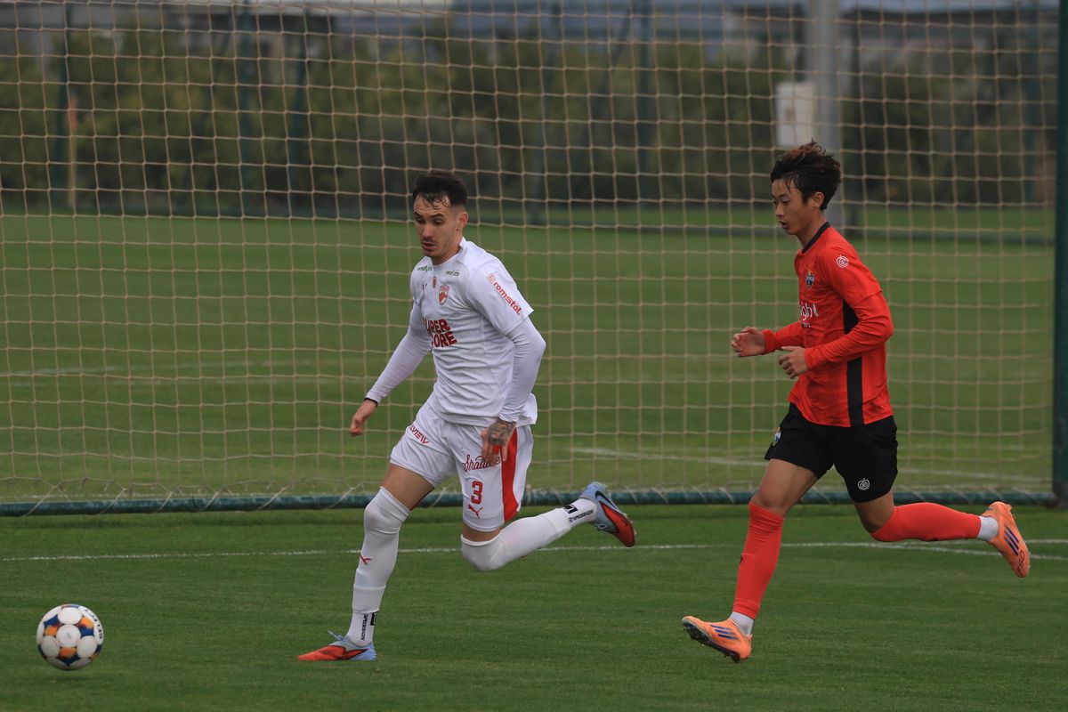 Dinamo - Gangwon, amical în Antalya