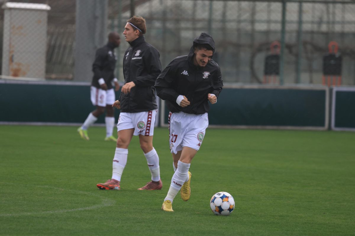Rapid, victorie în amicalul cu CSKA 1948 Sofia » Meciul a fost decis de un gol marcat de la mijlocul terenului