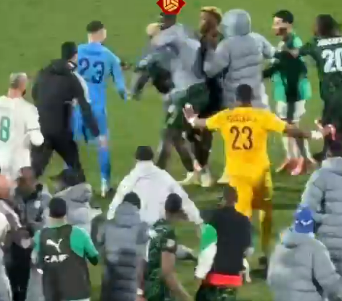 Fiul lui Zinedine Zidane, implicat într-o bătaie » Algeria acuză arbitrajul de la Cupa Africii