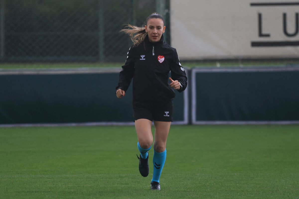 Rapid, victorie în amicalul cu CSKA 1948 Sofia » Meciul a fost decis de un gol marcat de la mijlocul terenului