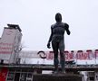 Statuia lui Ivan Patzaichin. Foto: Andrei Furnigă, GSP