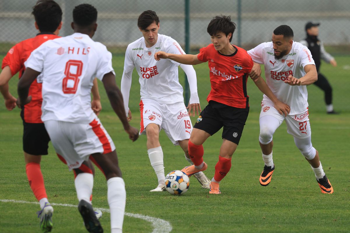 Dinamo - Gangwon, amical în Antalya