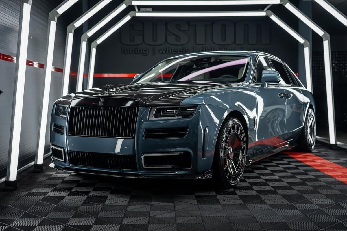 Rolls-Royce Ghost, mașina lui Adrian Mititelu junior