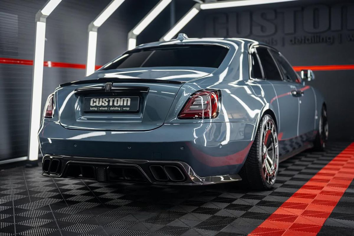 Rolls-Royce Ghost, mașina lui Adrian Mititelu junior