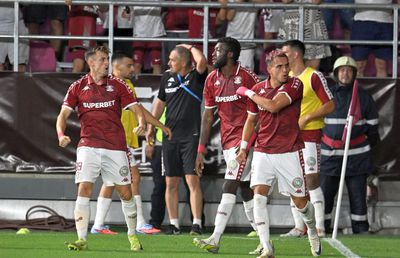 Rapid vinde un fotbalist la rivala din Superliga » Ore decisive pentru transfer