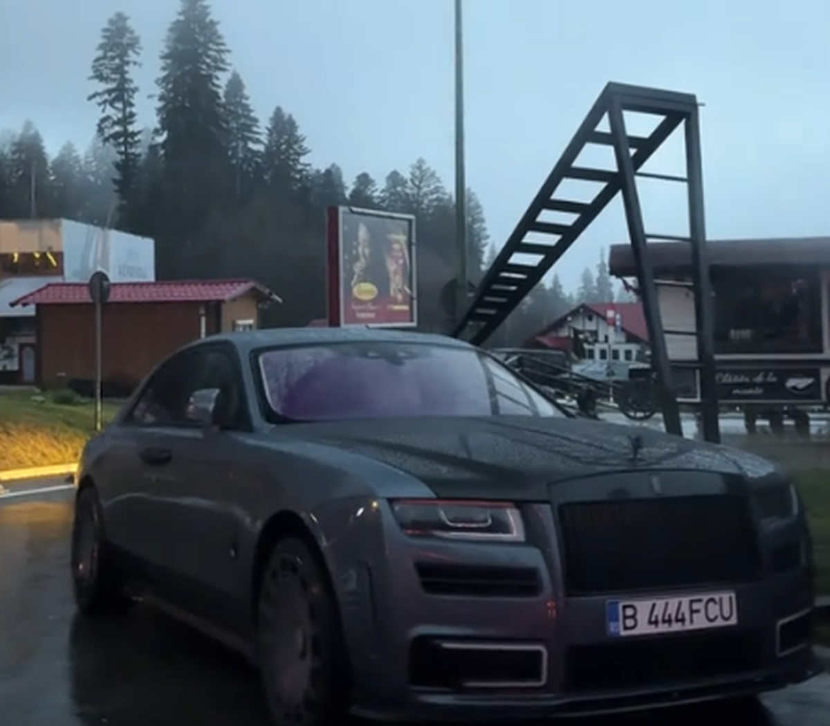Rolls-Royce Ghost, mașina lui Adrian Mititelu junior