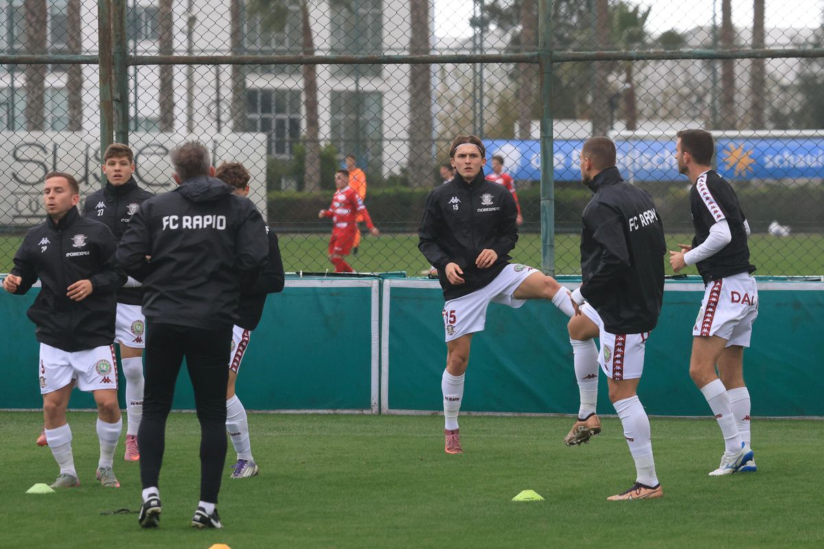 Rapid, victorie în amicalul cu CSKA 1948 Sofia » Meciul a fost decis de un gol marcat de la mijlocul terenului