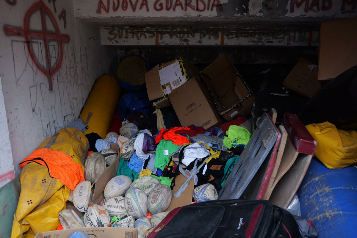 Stadionul Dinamo fierbe pe dinăuntru » Ce au găsit reporterii GSP, la ultima tură înainte de demolare. „A fost izvor de sănătate”, acum ascunde detalii șocante