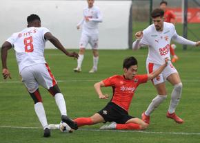 Dinamo dă recital în Antalya și cu Gangwon » Mazilu își deschide conturile în „haită” cu o execuție MINUNATĂ