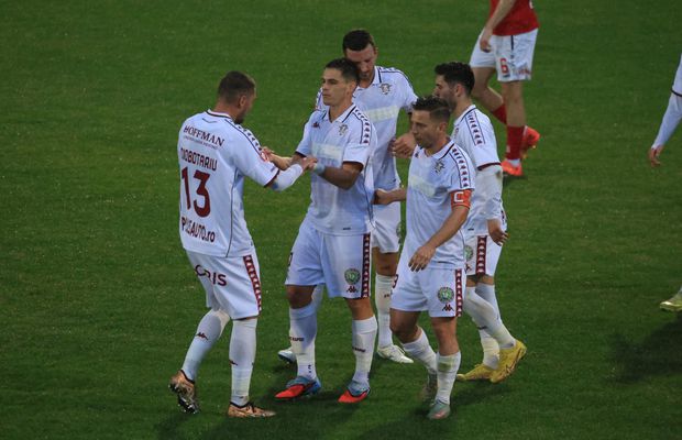 Daniel Paraschiv a marcat în premieră pentru Rapid » Reușită superbă a noului atacant din Giulești