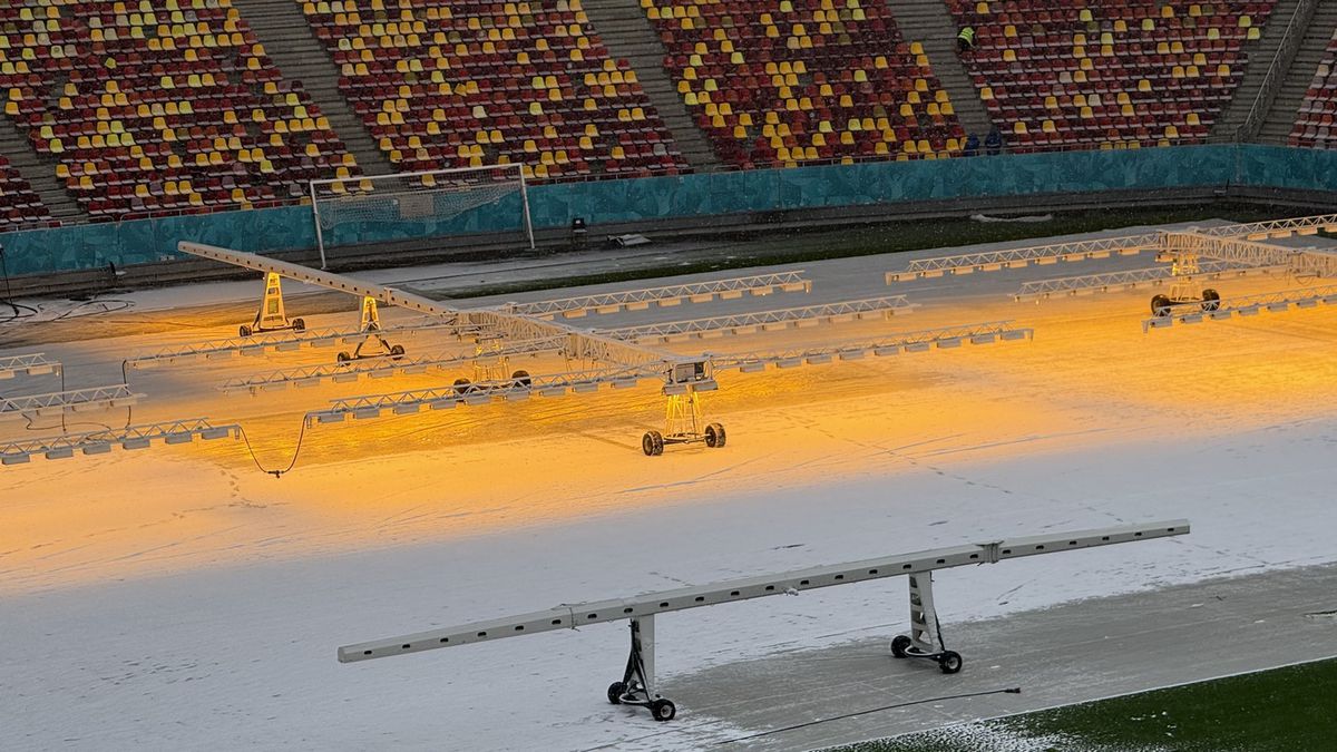 Cum arată Arena Națională după 12 ore de ninsoare! GSP a fost pe cel mai mare stadion al țării cu o săptămână înaintea primului meci oficial din 2026