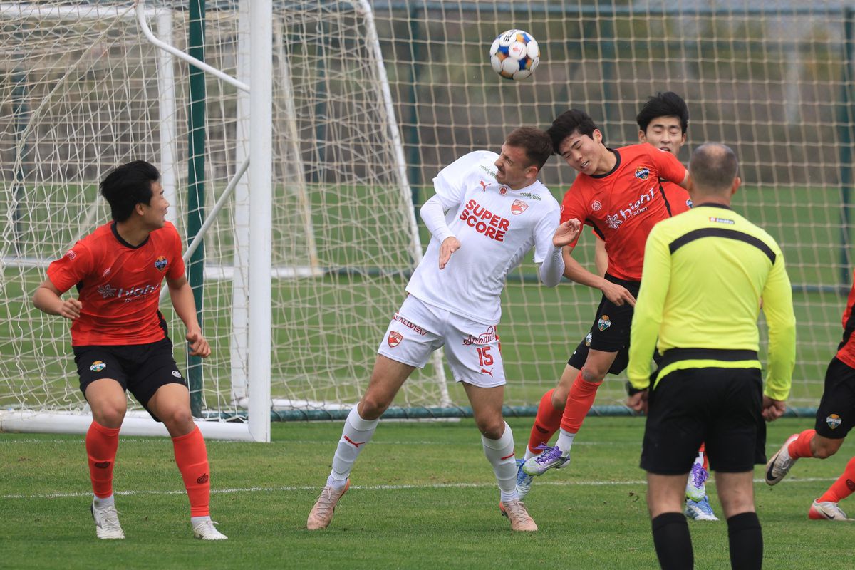 Dinamo - Gangwon, amical în Antalya