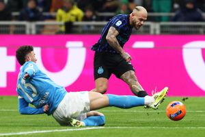 Inter - Napoli, meci extrem de important pentru Chivu în lupta pentru „Scudetto” » Deschidere de scor la Milano!
