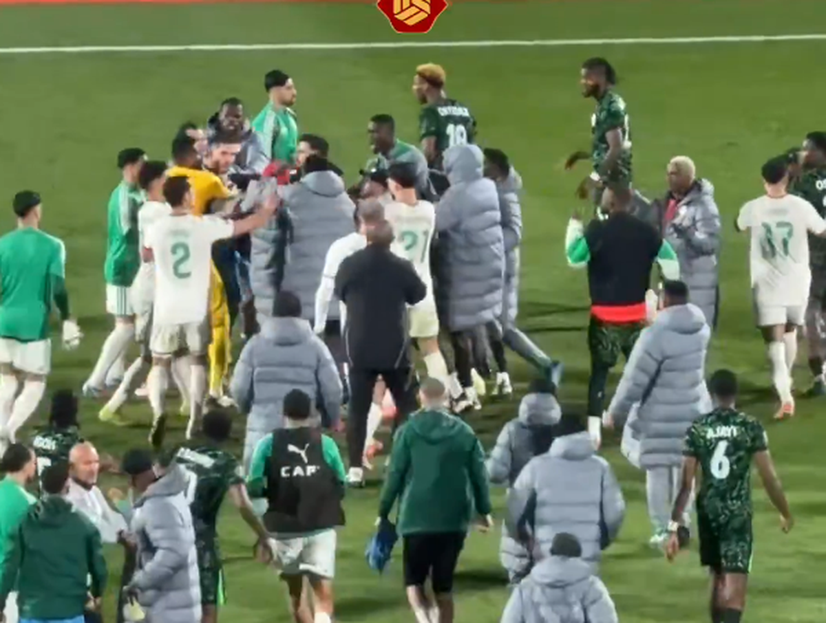 Fiul lui Zinedine Zidane, implicat într-o bătaie » Algeria acuză arbitrajul de la Cupa Africii