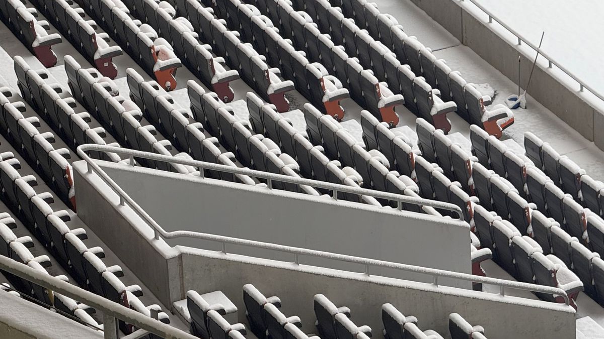 Cum arată Arena Națională după 12 ore de ninsoare! GSP a fost pe cel mai mare stadion al țării cu o săptămână înaintea primului meci oficial din 2026