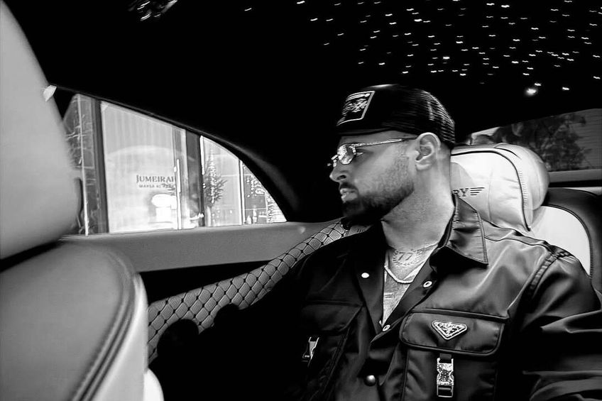 FOTO Adrian Mititelu junior, surprins pe străzi cu „bijuteria” de 400.000 de euro » Și-a „tunat” mașina de lux