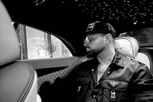 Adrian Mititelu junior, surprins pe străzi cu „bijuteria” de 400.000 de euro » Și-a „tunat” mașina de lux