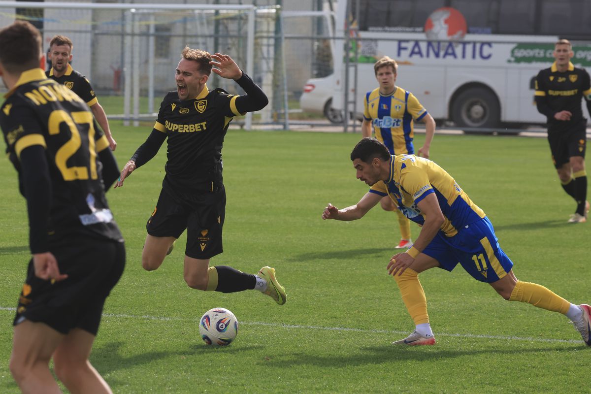 Amical în condiții extreme: Petrolul pierde la scor de neprezentare partida cu locul 16 din Polonia