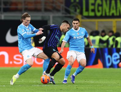 Inter - Napoli 2-2 » Meci nebun la Milano și Chivu înregistrează prima remiză stagională în Serie A
