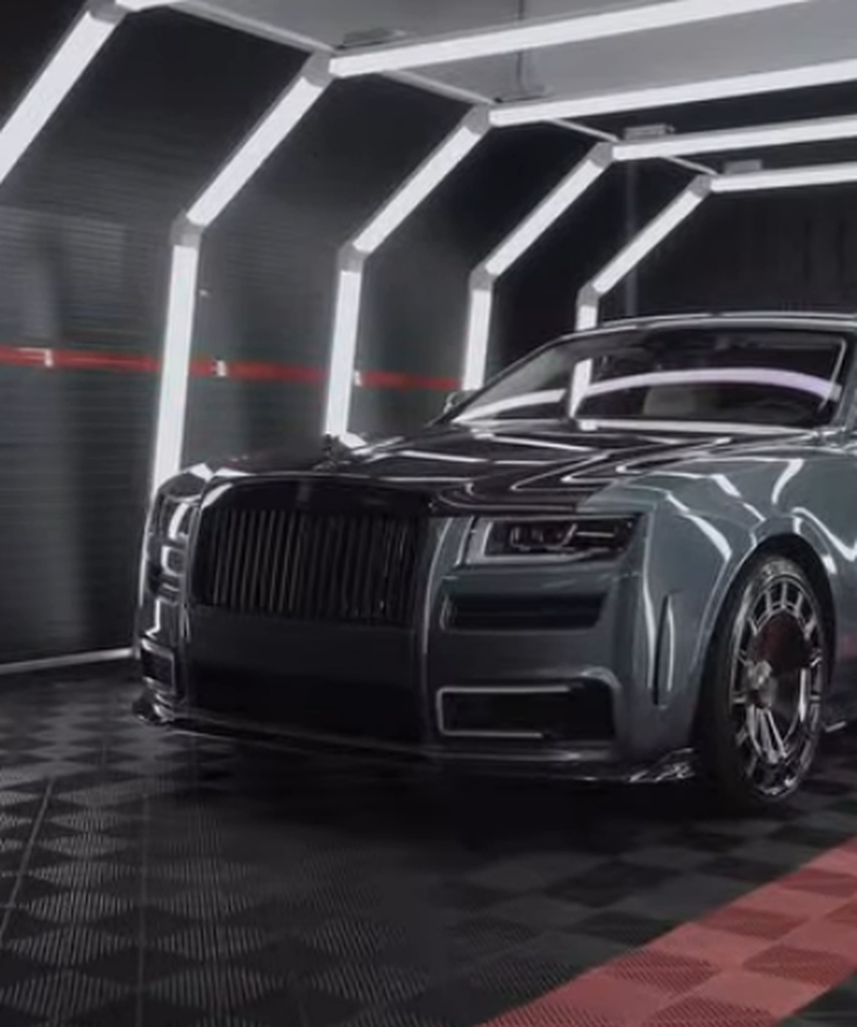 Adrian Mititelu junior, surprins pe străzi cu „bijuteria” de 400.000 de euro » Și-a „tunat” mașina de lux