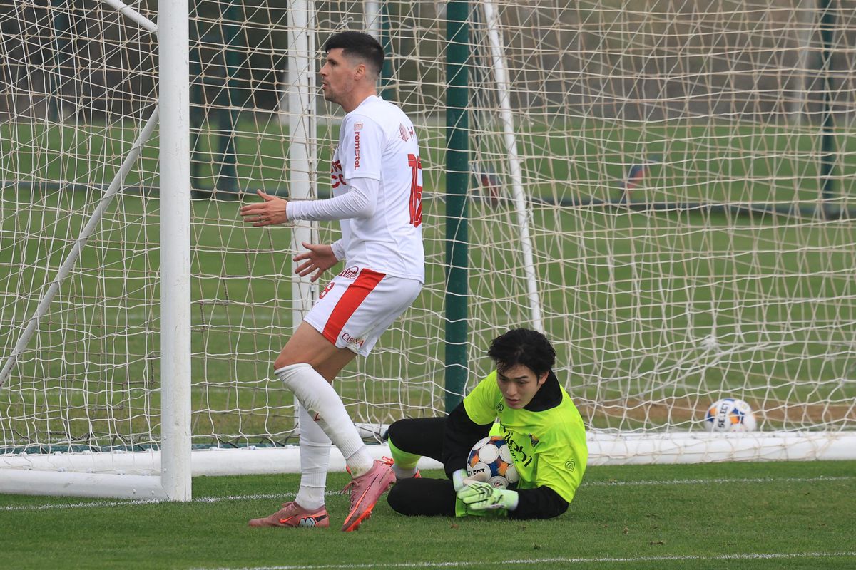 Dinamo - Gangwon, amical în Antalya