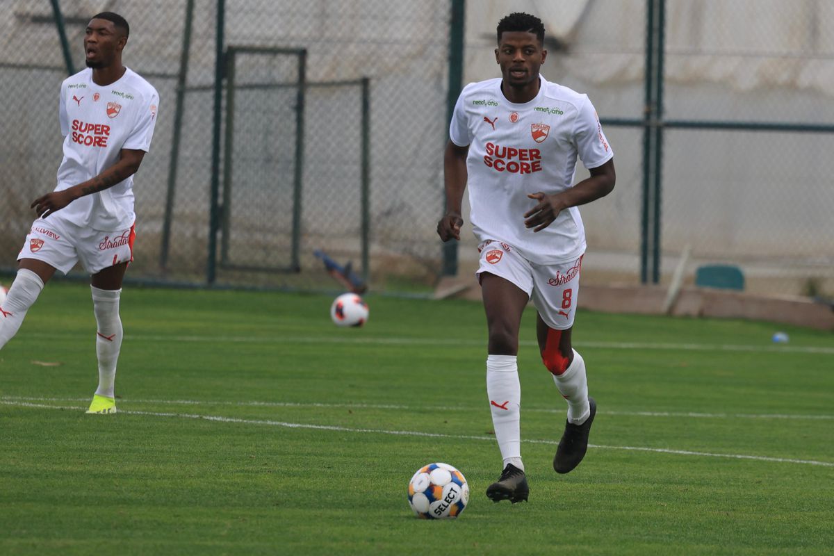 Avertisment pentru rivale: Dinamo câștigă și al doilea test din Antalya