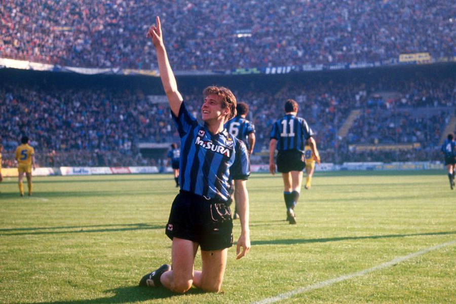 Nicola Berti a jucat la Inter între 1988 și 1998, câștigând un scudetto și două Cupe UEFA (actuala Europa League) / Foto: Imago Fostul campion se înclină în fața lui Chivu: „Șef la Inter. Îmi place și genul de echipă ucigașă pe care a creat-o”