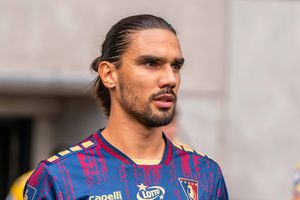 Blocat de club » Se complică situația fundașului aflat în vizorul lui Mircea Lucescu