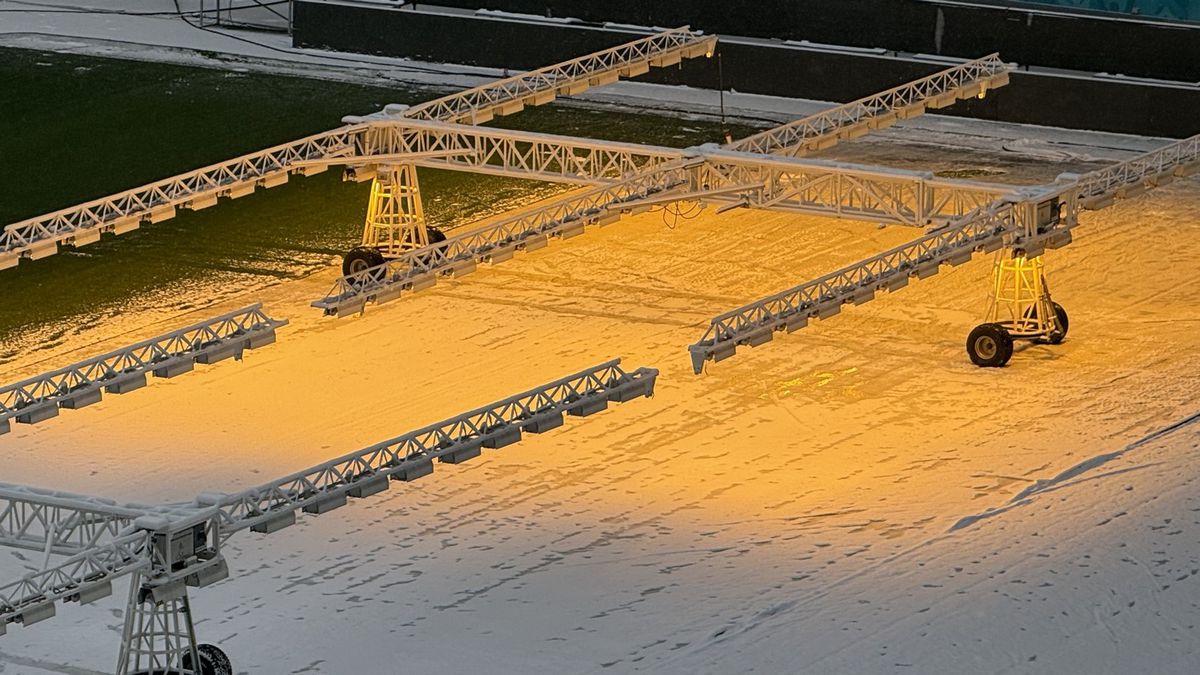 Cum arată Arena Națională după 12 ore de ninsoare! GSP a fost pe cel mai mare stadion al țării cu o săptămână înaintea primului meci oficial din 2026