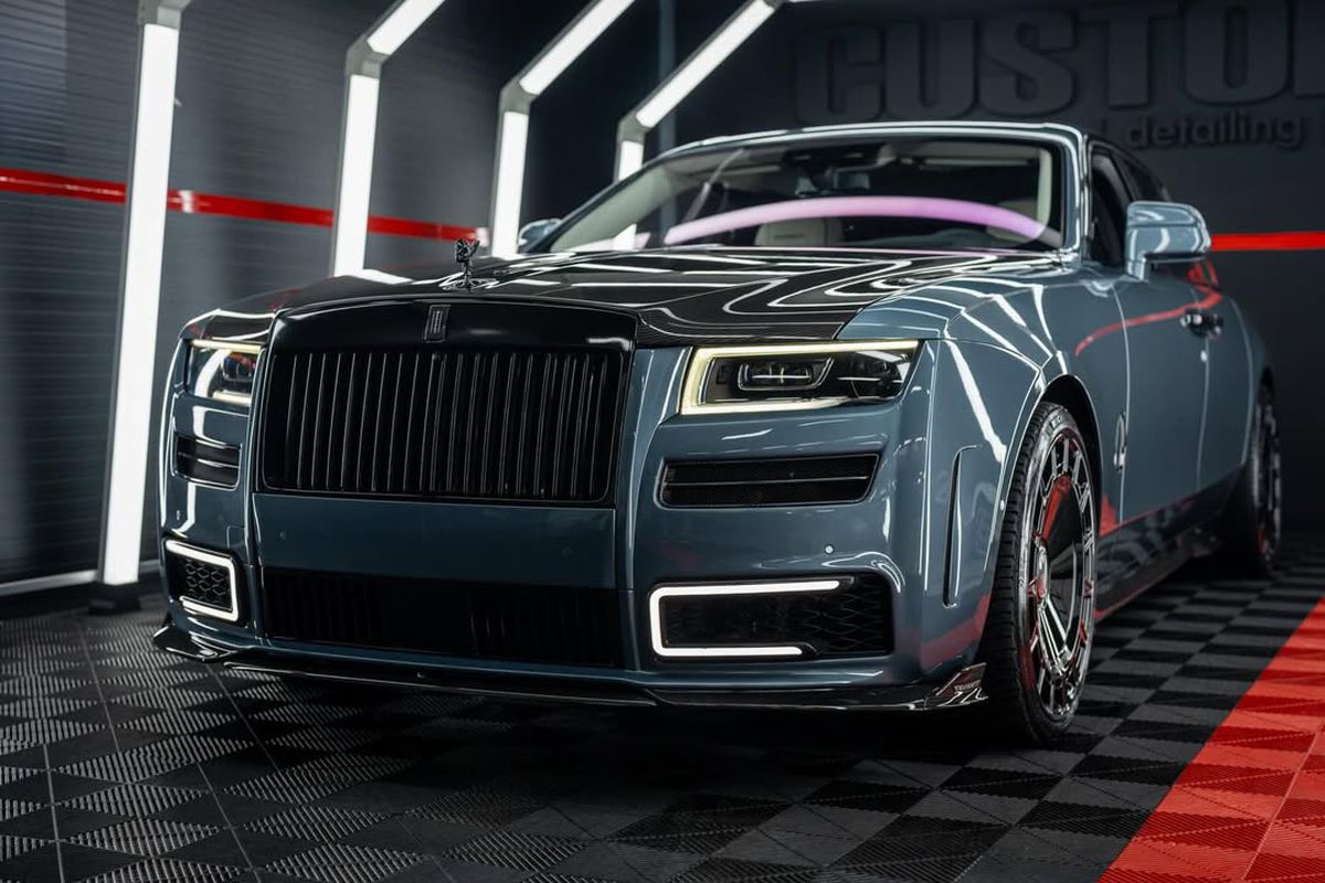 Rolls-Royce Ghost, mașina lui Adrian Mititelu junior