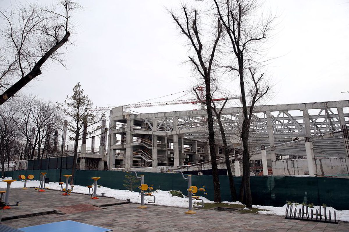 Primăria București a abandonat patinoarul „Mihai Flamaropol”! Acuzații grave de la UTI: „Nu își propuseseră să îl termine și nici să plătească pentru lucrările executate”