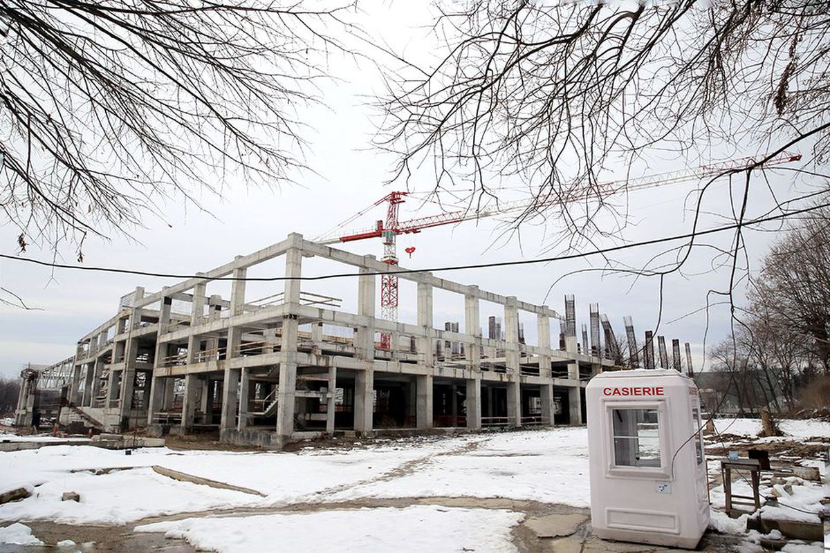 Primăria București a abandonat patinoarul „Mihai Flamaropol”! Acuzații grave de la UTI: „Nu își propuseseră să îl termine și nici să plătească pentru lucrările executate”