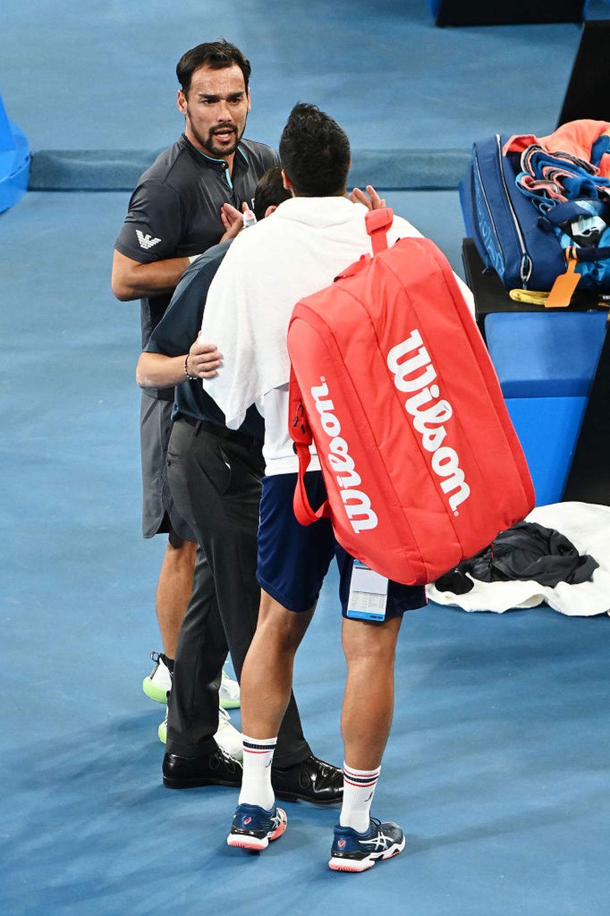 FOTO Aproape să se încaiere pe teren, după cel mai dramatic meci de la Australian Open: „De ce mă calci pe nervi?!”