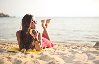 Este soarele prietenul tău? Află cum te poți proteja eficient