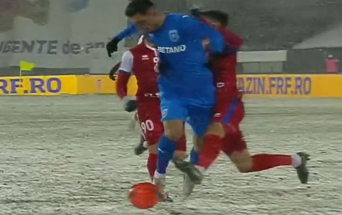 Penalty după câteva secunde în Botoșani - Craiova! Bîrsan le-a refuzat eronat o lovitură de pedeapsă gazdelor