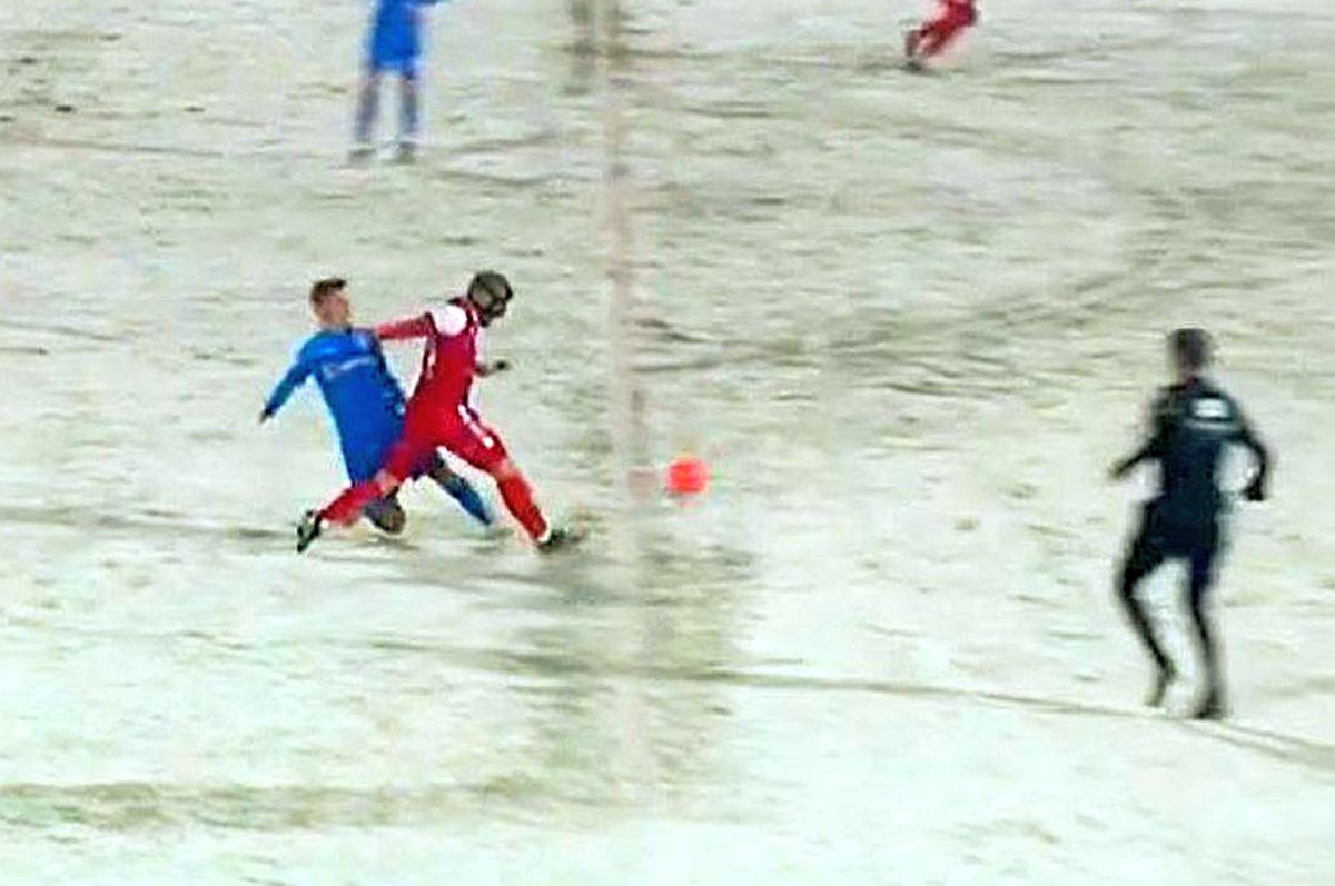 Penalty după câteva secunde în Botoșani - Craiova! Bîrsan le-a refuzat eronat o lovitură de pedeapsă gazdelor