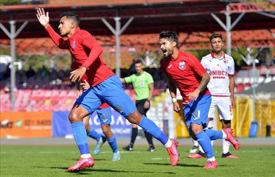 Capcana pe care FCSB vrea să i-o întindă lui CSA Steaua costă 600.000 de euro! Cu suma asta, Becali îl ține 3 ani pe Tănase