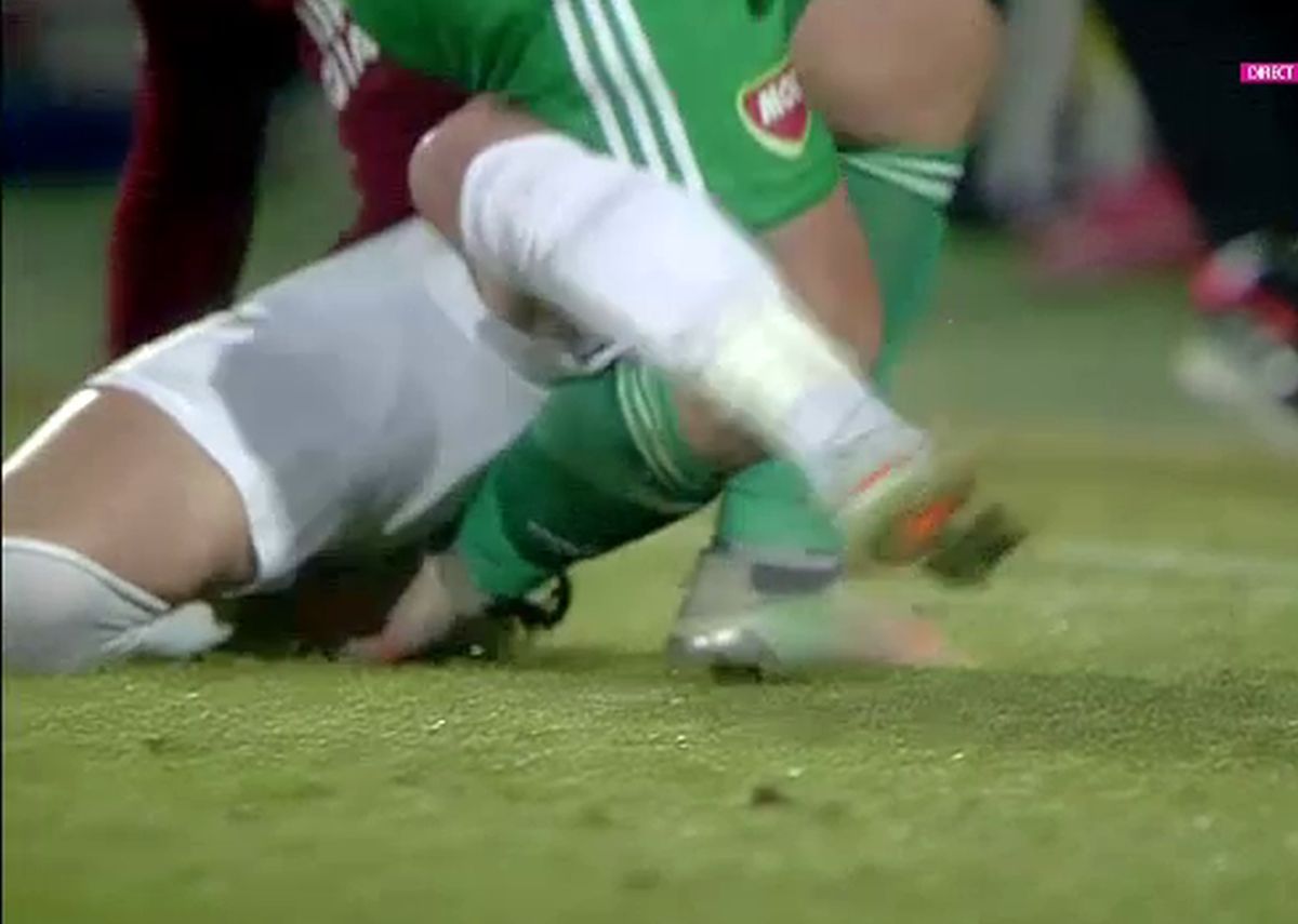 Anass Achahbar, fotbalistul accidentat de Albu, va lipsi până la 7 luni!