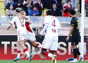 PSG n-a existat în deplasarea de la Monaco. Înfrângere clară, iar clasamentul din Ligue 1 se strânge
