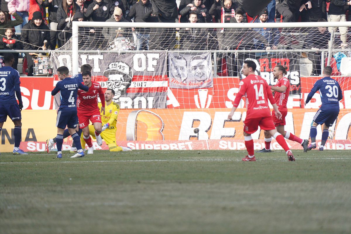 UTA Arad - FC Botoșani 3-1: prima victorie pentru gazde în Superliga după 5 luni și 14 meciuri!