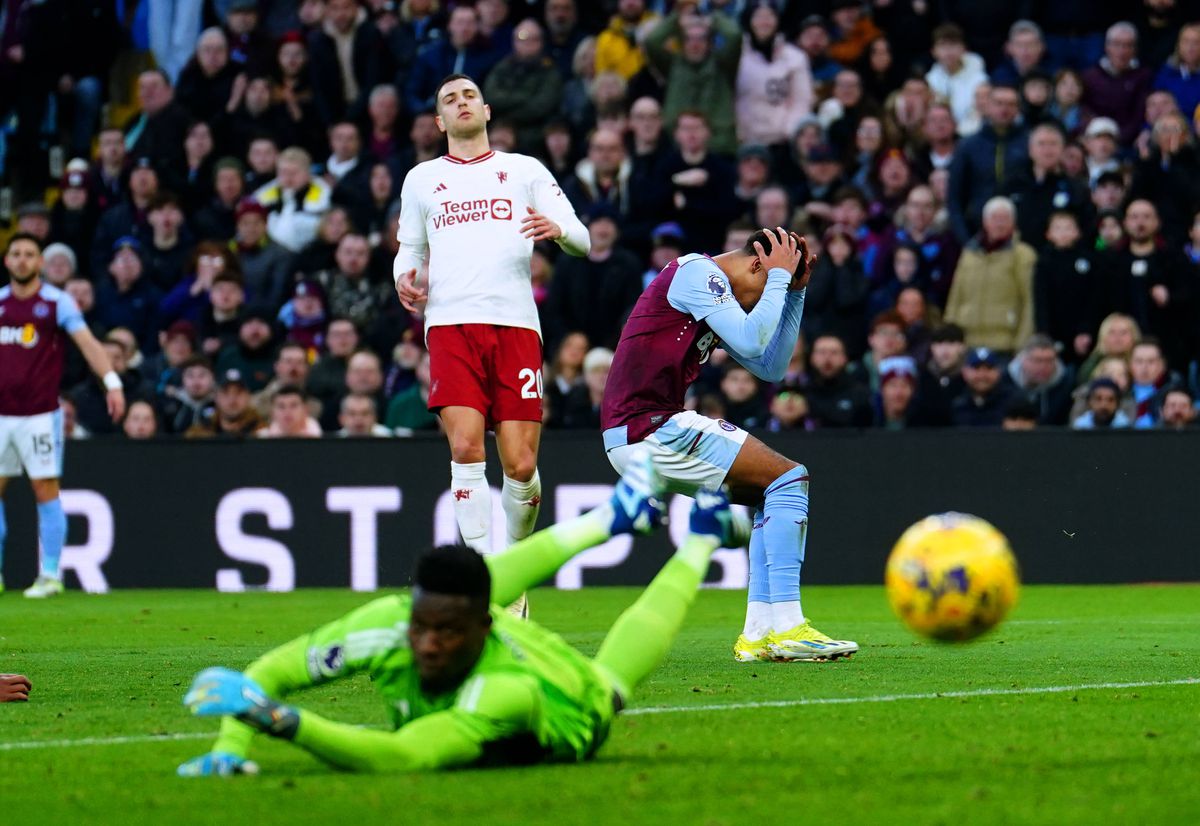 Aston Villa - Manchester United, „diavolii” dau lovitura pe final