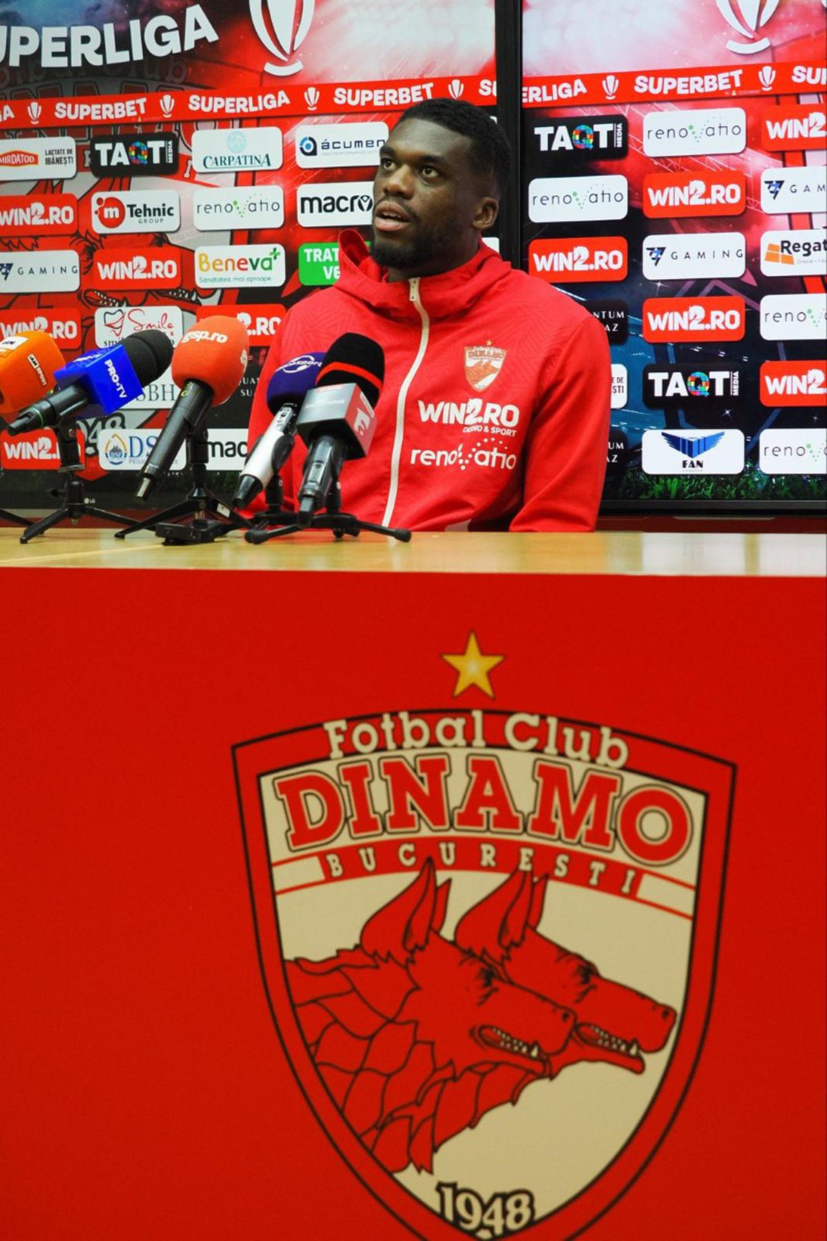 Zeljko Kopic prefațează duelul cu Farul: „Nu putem juca la egal. E greu să vorbești de ADN-ul lui Dinamo când ești la retrogradare”