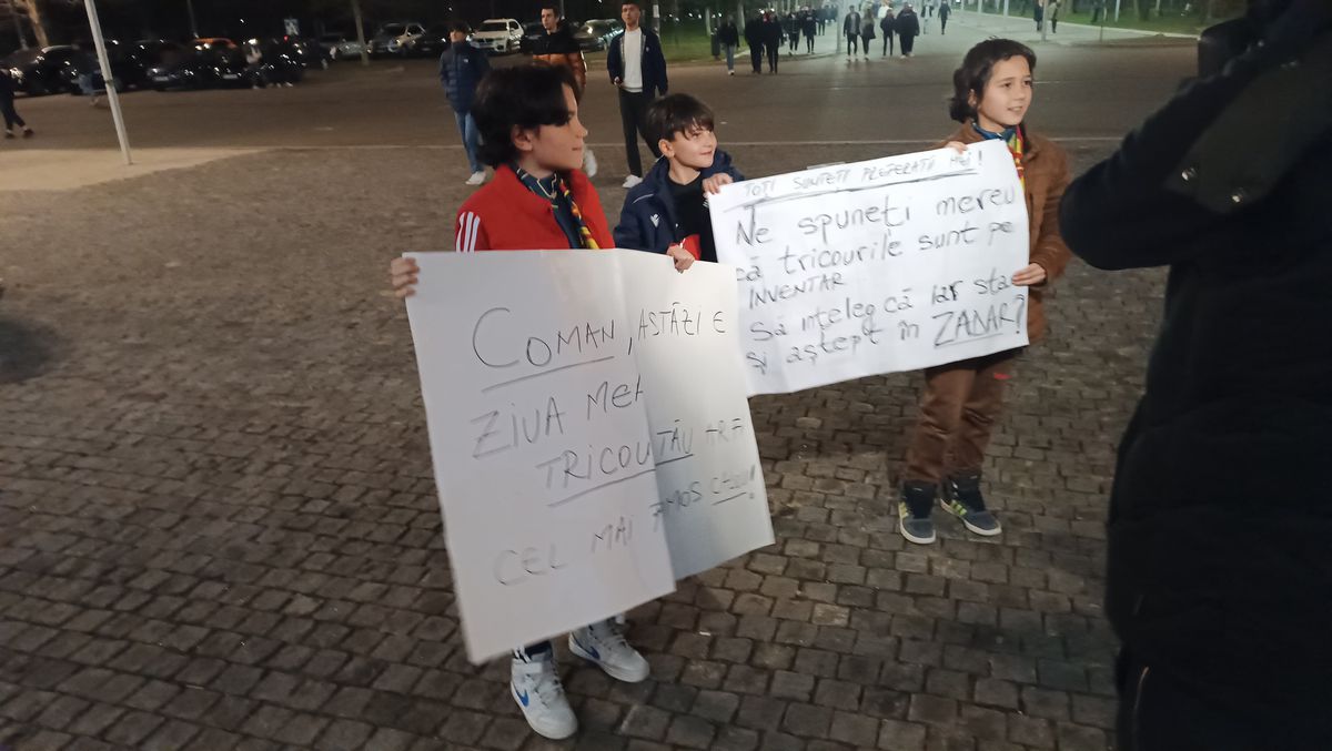 Copiii scriu lucruri trăsnite » Mesaje ușor agresive prin care au încercat să obțină tricoul lui Florinel Coman