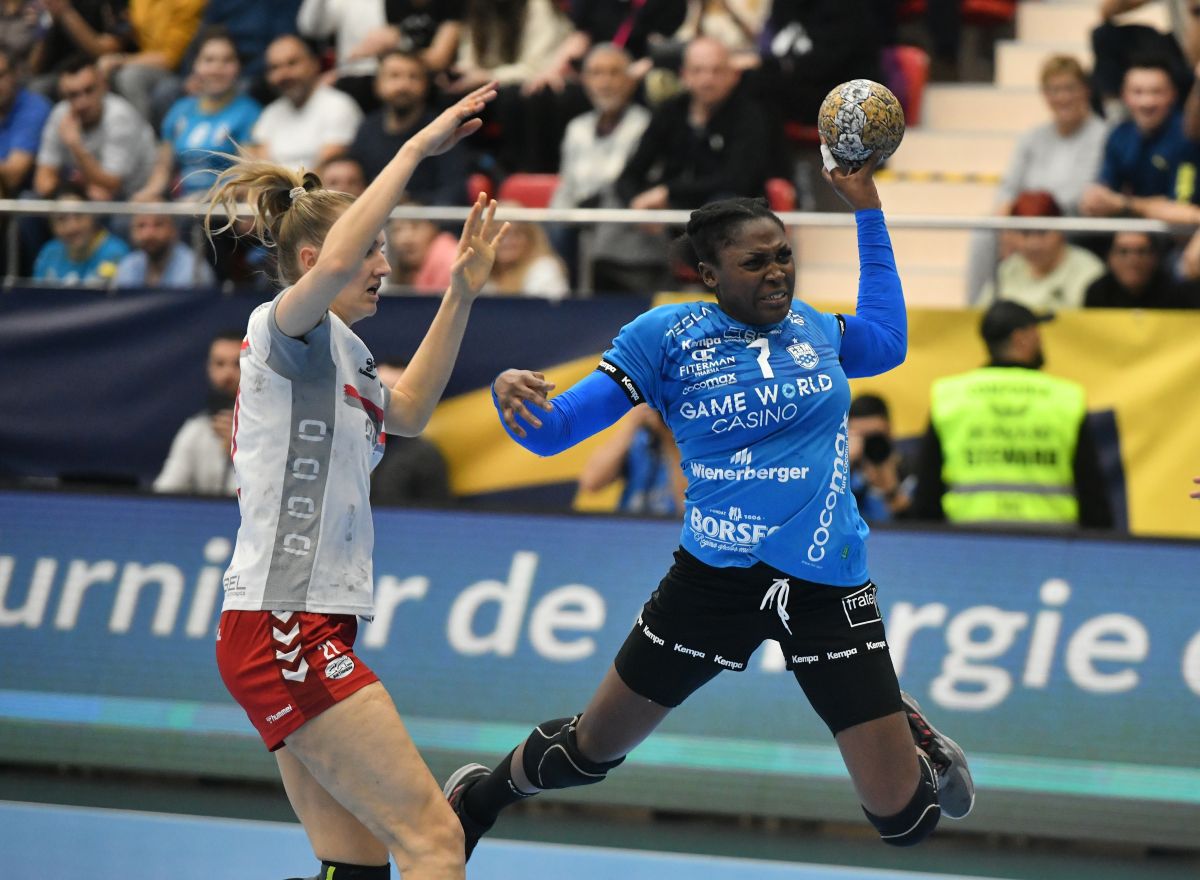 CSM București nu i-a lăsat nicio șansă lui Bietigheim și calificarea în „sferturi” se joacă în Danemarca!